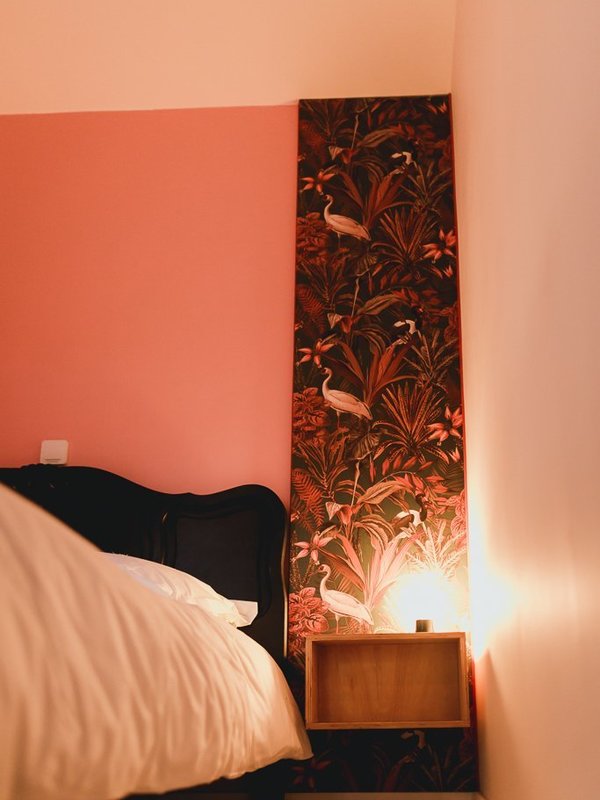 Vintage interieur van één van de slaapkamers van B&amp;B Zonder Vaart