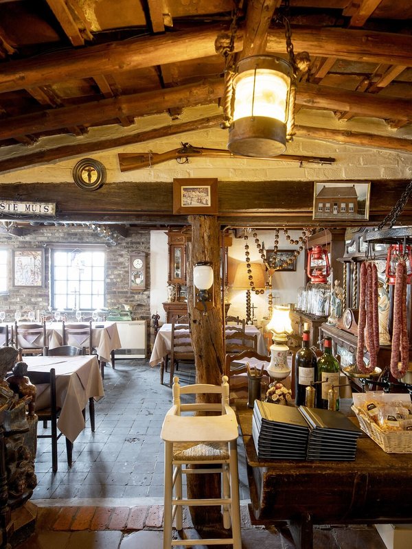 Het interieur van de De Roste Muis